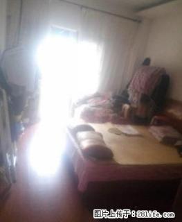 南门大街 2室半一厅 90平 1500元 中装 市口好 - 镇江28生活网 zj.28life.com